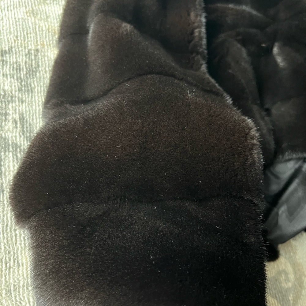 Mink jacket - Picture 13 of 17
